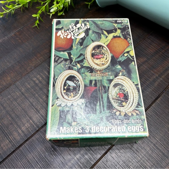 Vintage Hazel’s Kaboodles Eggs-Otic Birds Set - Picture 1 of 6